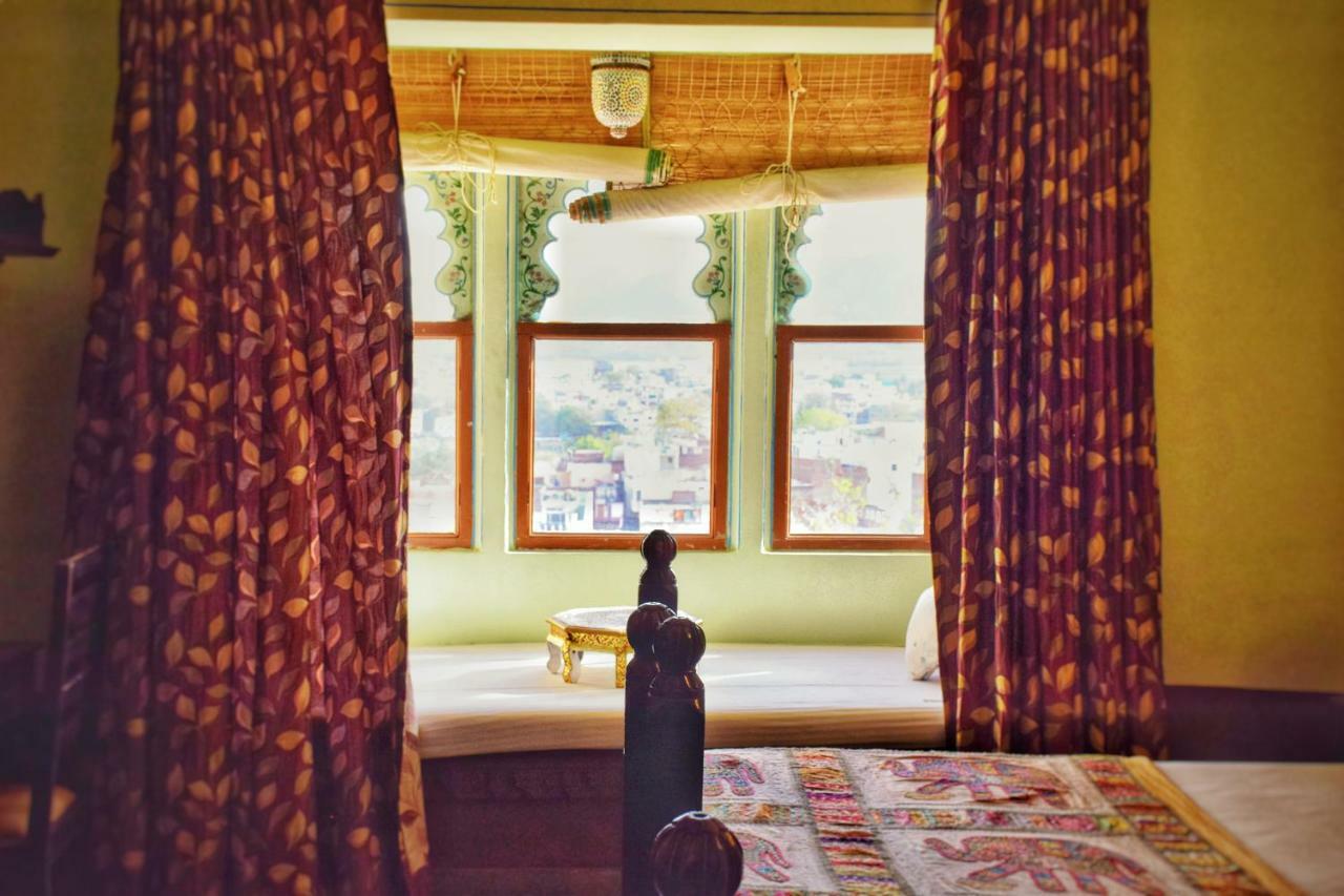 Hotel Kurabar Kothi Udaipur Exterior foto